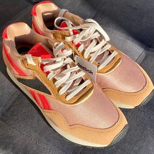 Reebok x Victoria Beckham Rapide Sneakers/ US 9